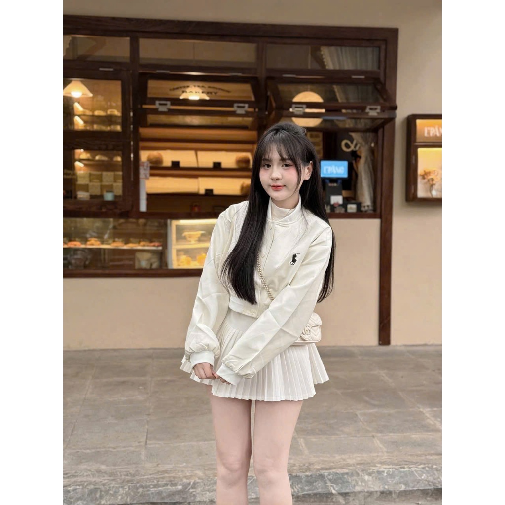 Áo Khoác Bomber Nữ Dáng Ngắn – Trẻ Trung, Basic, Dễ Phối Đồ Giới thiệu ngắn: