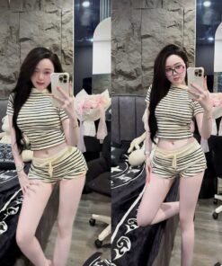 Sét bộ áo thun cộc tay kẻ sọc cổ tròn dáng Croptop xinh xắn + Quần Đùi tôn dáng cá tính duyên dáng