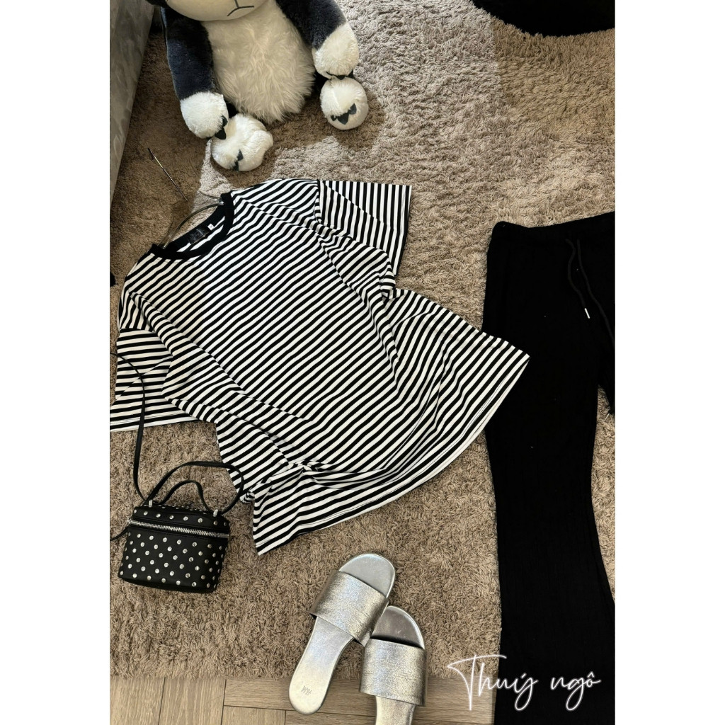 Set Bộ Nữ Áo Phông Kẻ Cộc Tay Mix Quần Xuông Ống Loe Siêu Xinh Dễ Mặc Hottrend