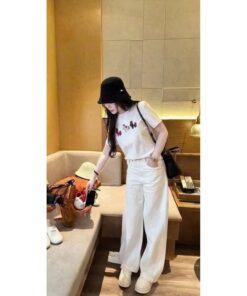 Áo Thun Ngắn Tay Thêu Hình Ngựa Dễ Thương – Chất Cotton Mềm Mịn, Nhiều Màu Trẻ Trung