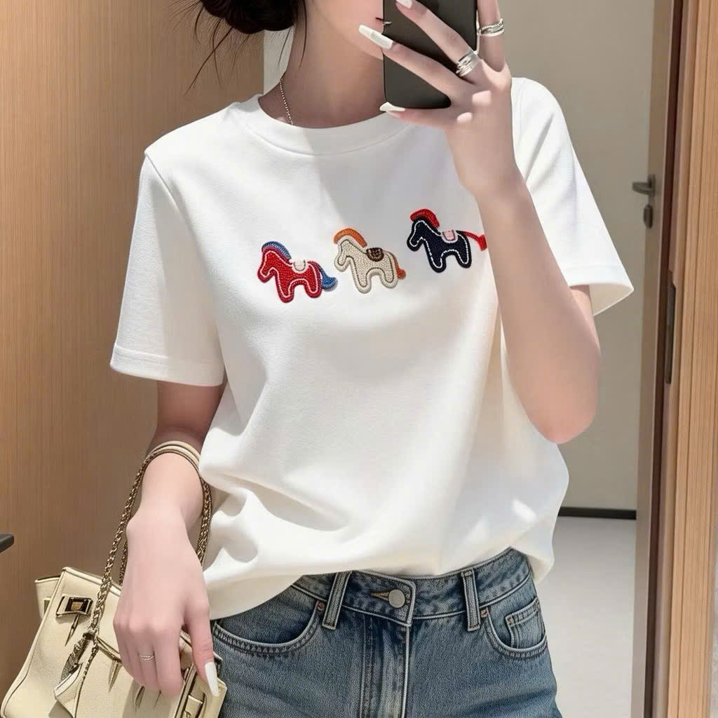 Áo Thun Ngắn Tay Thêu Hình Ngựa Dễ Thương – Chất Cotton Mềm Mịn, Nhiều Màu Trẻ Trung