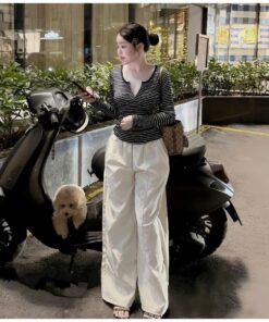 Sét bộ áo thun dài tay kẻ sọc họa tiết Đóng cúc xinh xắn + Quần dài ống rộng Đứng from mặc tôn dáng