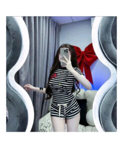 Set Bộ Nữ Áo Croptop Ôm Dáng Kẻ Sọc In Kitty Phối Quần Short Lưng Cao Siêu Tôn Dáng