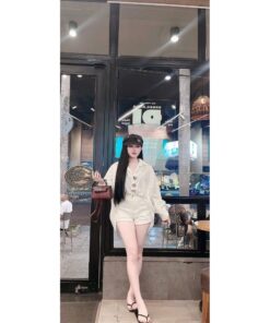 Áo Sơ Mi Nữ Đính Charm To Cá Tính – Thanh Lịch Pha Chút Điệu Đà, Dễ Mix Mọi Outfit