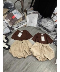 Set Áo Thun Ôm Body Nâu & Quần Short Bí Cạp Cao – Set Đồ Nữ Trẻ Trung Tôn Dáng