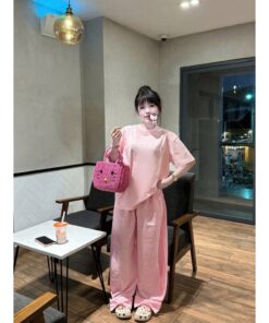 Áo Thun Hồng Hello Kitty GRWM HK Edition – Áo Thun Nữ Dễ Thương Form Rộng Trẻ Trung