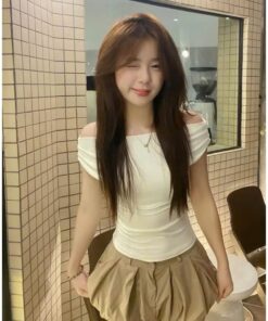 Set Áo Thun Trễ Vai & Quần Short Bí Cạp Cao – Set Đồ Nữ Tôn Dáng Trẻ Trung