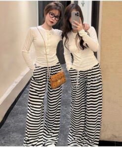 Sét bộ áo thun dài tay phối + Quần dài ống rộng kẻ sọc tôn dáng Hot Trend cực xinh