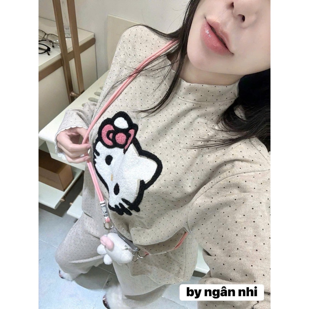Bộ đồ ngủ nỉ nữ Hello Kitty – Set đồ mặc nhà chấm bi form rộng, mềm ấm, dễ thương