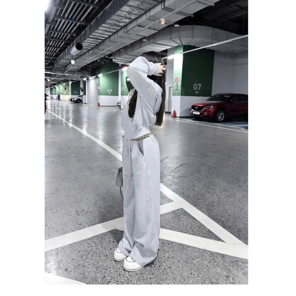 Sét Bộ Nỉ Nữ, Bộ nỉ nữ Phối Áo Croptop Khóa Mũ Kèm Quần ống suông Cạp Chun, Năng Động Trẻ Trung