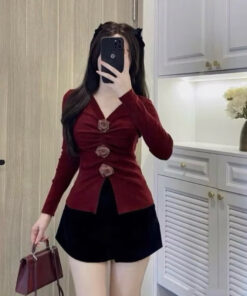 Set Áo Len Tăm Đính Hoa Trẻ Trung Năng Động Kèm Quần Nhung Bí Siêu Đẹp