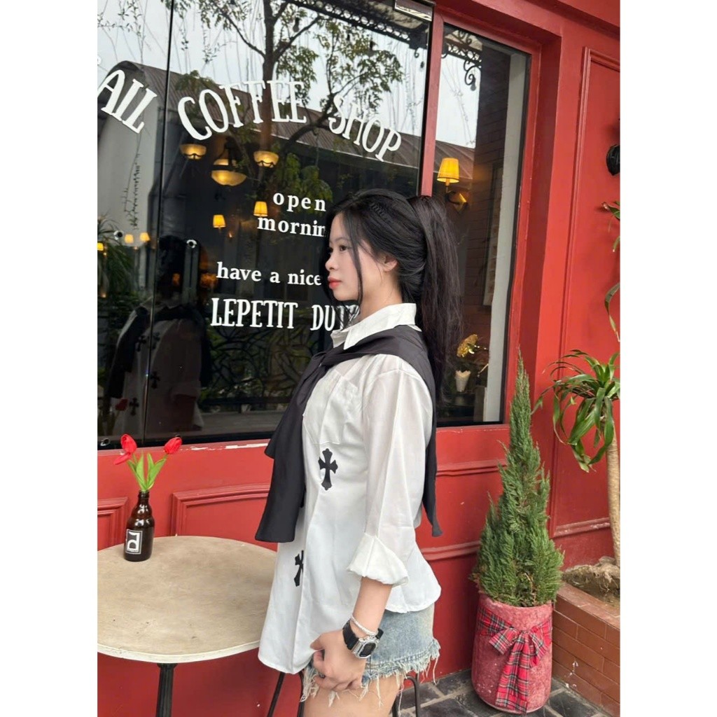 Áo Sơ Mi Chữ Thập Kèm Khăn Hot Hit, Áo Kèm Khăn Tre Trung Cá Tính