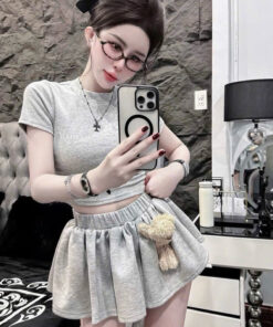 Set Áo Croptop DE Kèm Gấu Mix Chân Váy Xoè Dễ Thương, Chất Nỉ Mì Dày Dặn