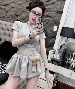 Set Áo Croptop DE Kèm Gấu Mix Chân Váy Xoè Dễ Thương, Chất Nỉ Mì Dày Dặn