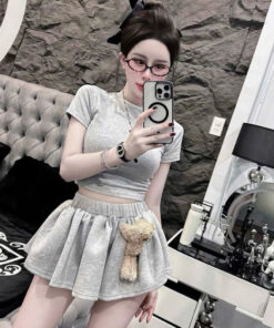 Set Áo Croptop DE Kèm Gấu Mix Chân Váy Xoè Dễ Thương, Chất Nỉ Mì Dày Dặn
