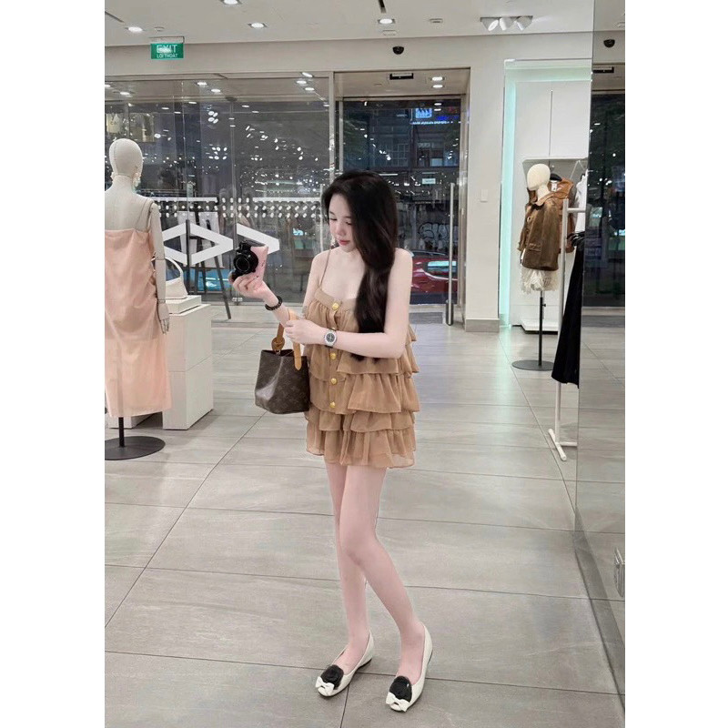 Set Tơ Tầng Màu Nâu Mùa Hè 2 Dây Phối Quần kiểu dáng trẻ trung cách điệu