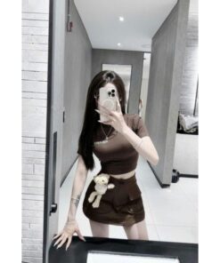 Set Croptop Mix Chân Váy Kèm Gấu Bông Dễ Thương