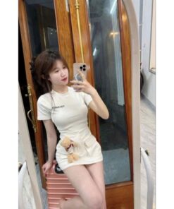 Set Croptop Mix Chân Váy Kèm Gấu Bông Dễ Thương
