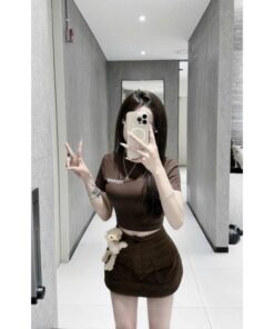 Set Croptop Mix Chân Váy Kèm Gấu Bông Dễ Thương