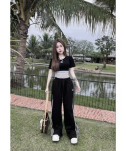 Set Đồ Nữ, Set Áo Croptop C Bo Quần Ống Rộng Sọc Hot Trends, Phong Cách Năng Động Trê Trung