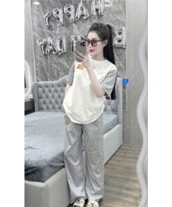 Sét Đồ Nữ, Set Áo Form Thụng - Lựa Chọn Lý Tưởng Cho Những Ngày Dạo Phố