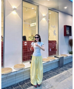 Set Nữ Áo Crt Trơn Xám Quần Ống Rộng Vàng Chanh Sanh Chảnh Cá Tính