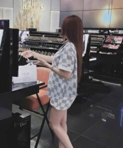 Áo Thun Hoạ Tiết Caro From Thụng Chất Xốp Xịn Xò Hottren