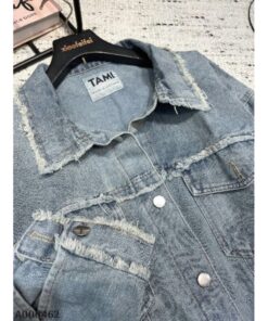 Áo Khoác Jean From Rộng Rách Tua Rua Kiểu Dáng Trẻ Trung Cá Tính