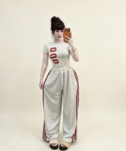Set Áo Croptop In Chữ Số 000 Kèm Quần Suông Ống Rộng Xinh