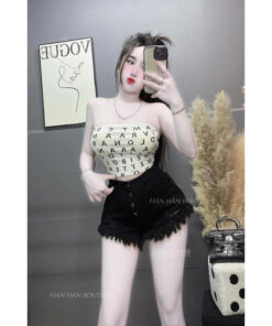 Quần jean Đùi Rách 4 Cúc Cạp Cao Dễ Mix Đồ Phong Cách Trẻ Trung Cá Tính
