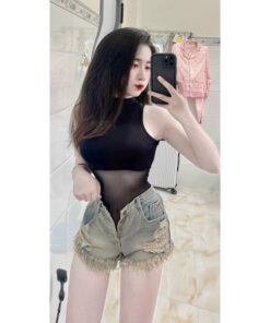 Quần jean Đùi Rách 4 Cúc Cạp Cao Dễ Mix Đồ Phong Cách Trẻ Trung Cá Tính