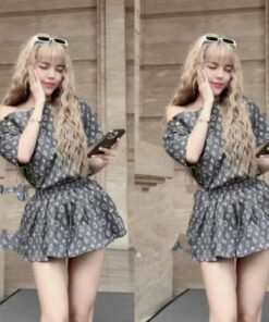 Set Áo Trễ Vai Dài Tay Kèm Quần Short Đùi Màu Xám Kiểu Dáng Trẻ Trung Sang Chảnh