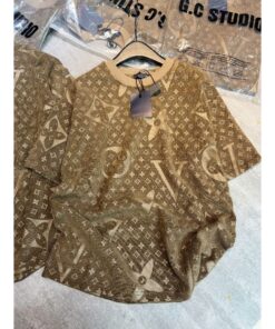 Áo Phông Dập Nổi Chất Umi From Rộng Unisex Trẻ Trung Cá Tính