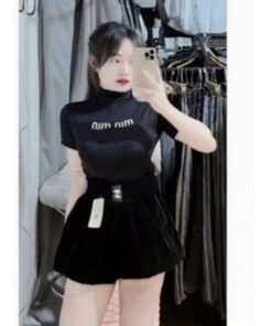 Set Áo Thun Bozip Cổ 2 Phân Mix Quần Nhung Bí Kiểu Dáng Trẻ Trung Năng Động