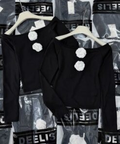 Set Áo Trễ Vai Dài Tay Gắn Hoa Mix Quần Jean Xuông Dây Rút Hottren