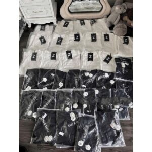 Set Áo Trễ Vai Dài Tay Gắn Hoa Mix Quần Jean Xuông Dây Rút Hottren