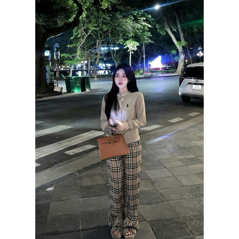Set Quần Dài BB Kèm Áo Cadigan Siêu Hot Trend Với Màu Sắc Tươi Mới Nổi Bật