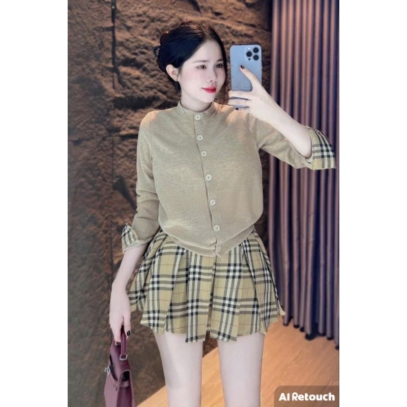 Set Áo Len Cổ Tay Kẻ Khuy Thêu Ngựa Mix Chân Váy Kẻ Hottren