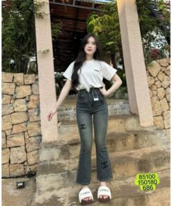 Quần Jean Ống Loe Thêu Chữ X Xịn Xò Dễ Phối Đồ Phong Cách Trẻ Trung