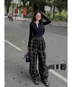 Quần Ống Rộng Kẻ Caro Chất Dạ Kiểu Dáng Trẻ Trung Năng Động