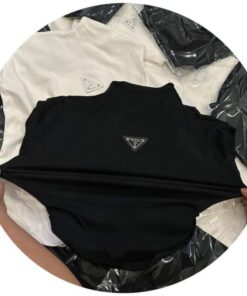 Áo Thun Bozip Cổ 3p Gắn Logo Tam Giác From Ôm Phong Cách Trẻ Trung Hottren