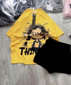 Sét áo thun cô gái things kết hợp quần short trắng xinh xắn Set đồ trẻ trung, năng động và dễ thương